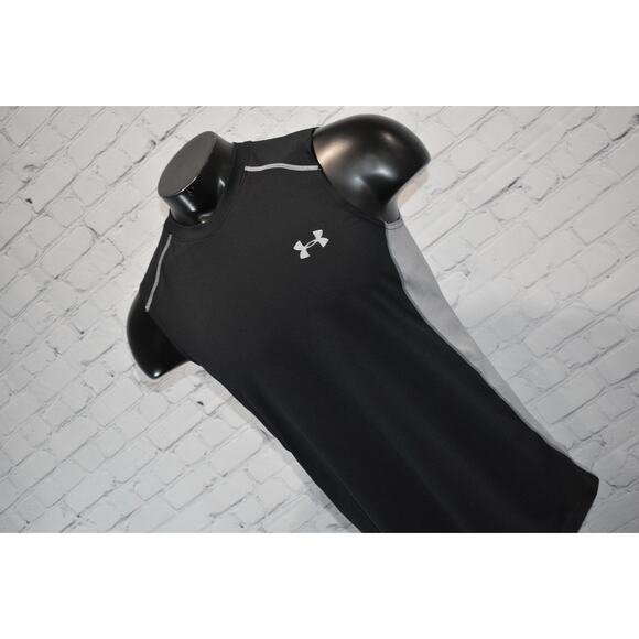 Under Armour Gym Shirt Tanktop Mens Size Medium Fitted Black HeatGear Polyester - Picture 3 of 8